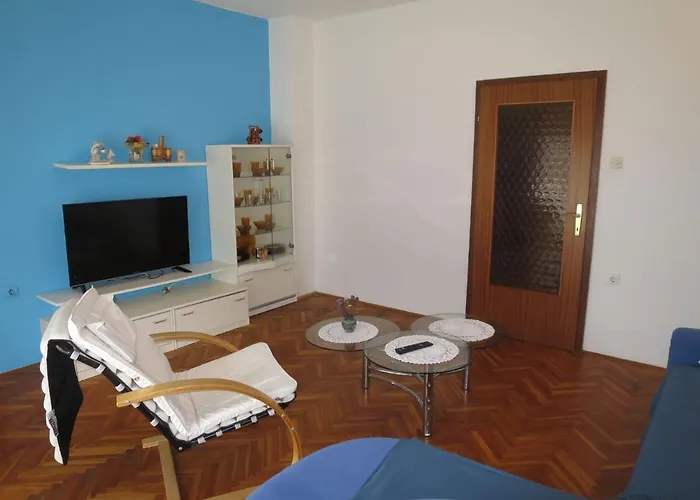 Lidija By Interhome Apartman *